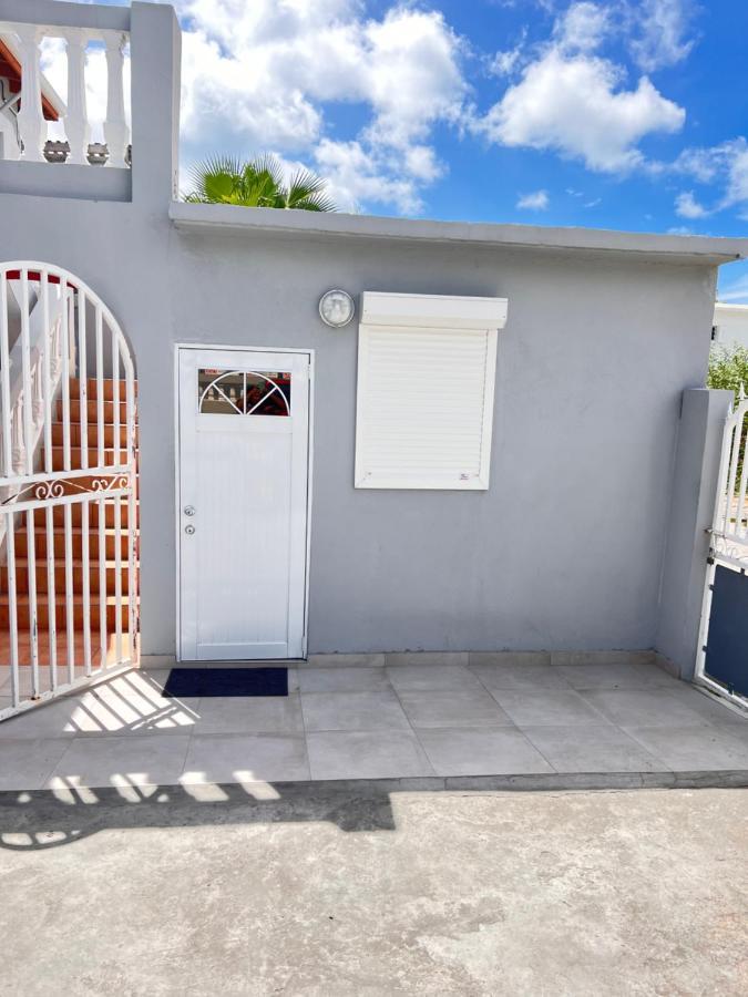 Little Cole Bay Apartment Koolbaai Екстериор снимка